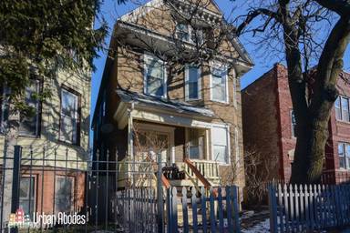 Main picture of 3734 W Diversey Ave