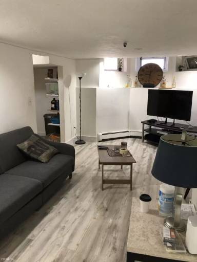 Main picture of 27 Saint Stephen St