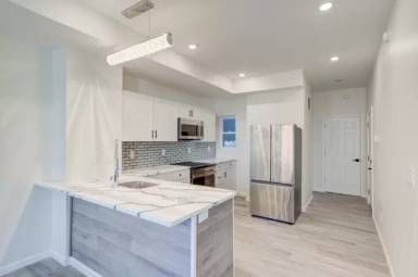 Main picture of 1252 S 15th St