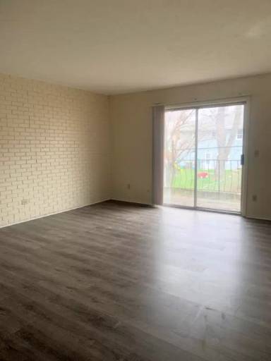 Main picture of 7810 Blondo St