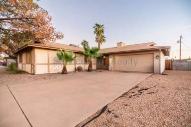Main picture of 1239 E Hermosa Dr