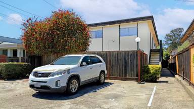 Main picture of 2509 Bartlett St