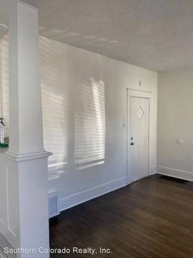 Main picture of 1306 N Linden Ave