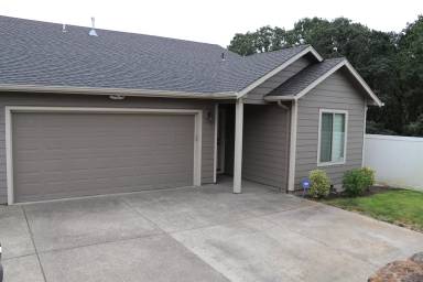 Main picture of 5178 Lone Tree Ct NE