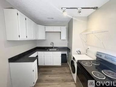 Main picture of 9030 Reed Rd