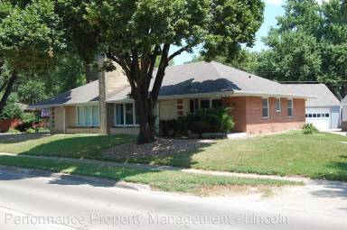 Main picture of 3480 Normal Blvd