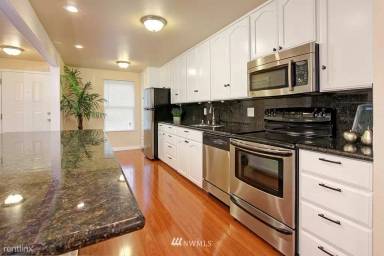 Main picture of 8214 126th Ave NE