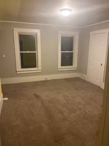 Main picture of 87 Crystal St