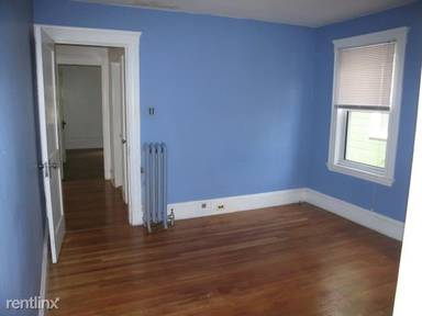 Main picture of 63 Raymond Ave