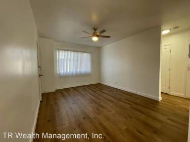 Main picture of 3236 W 60th St