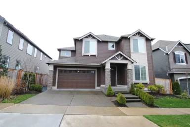 Main picture of 15945 NE 117th St