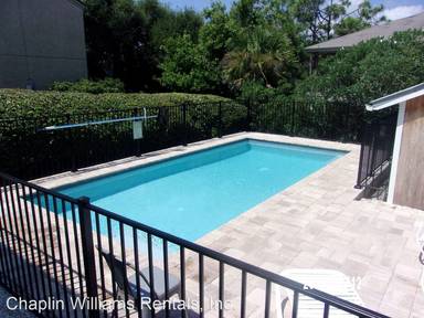 Main picture of 3105 S Fletcher Ave