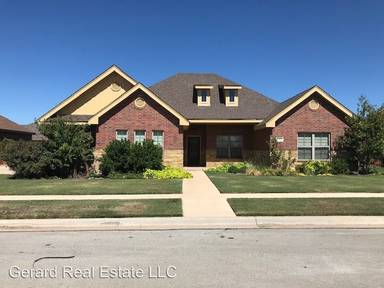 Main picture of 742 Mossy Oak Dr