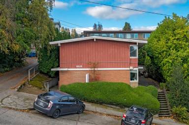 Main picture of 3015 Queen Anne Ave N