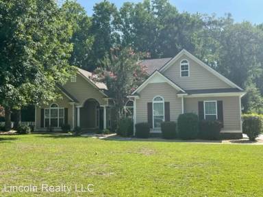 Main picture of 4463 Mahan Dr