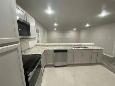 Main picture of 1004 1st St