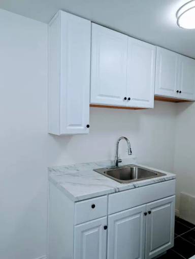 Main picture of 3332 Drew St