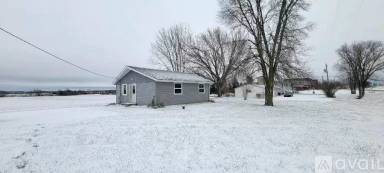Main picture of 264 State Road 35