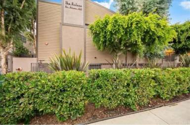 Main picture of 1116 E Palmer Ave