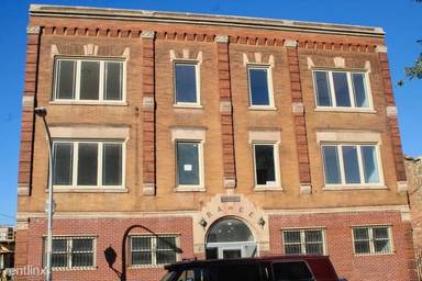 Main picture of 5108 S Calumet Ave