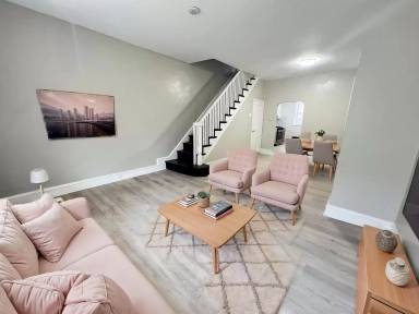 Main picture of 1411 S Etting St
