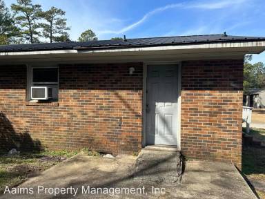Main picture of 1131 Southwood Dr