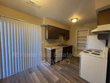 Main picture of 765 S S Unit 10