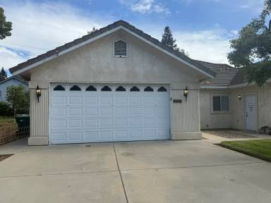 Main picture of 1296 Woodhaven Ln