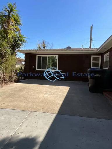 Main picture of 4405-4407 Mataro Dr