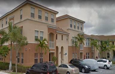 Main picture of 10012 NW 7th St