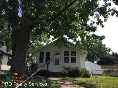 Main picture of 5349 Nokomis Ave