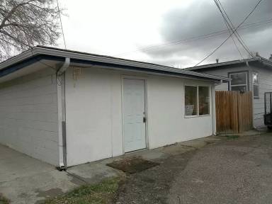 Main picture of 110 E 13th St