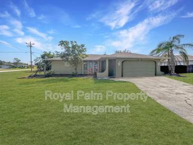 Main picture of 3705 SW 7th Pl