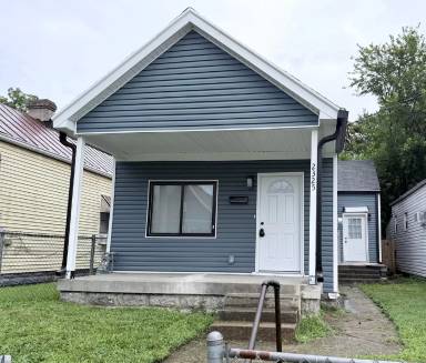 Main picture of 2325 Woodland Ave