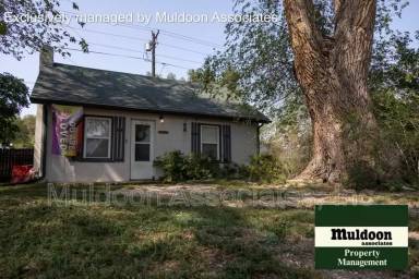 Main picture of 1137 Van Buren St