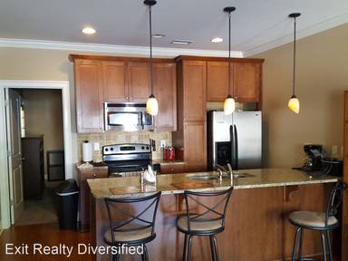 Main picture of 3122 Long Blvd
