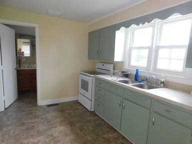 Main picture of 13142 Lord Fairfax Hwy