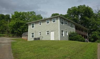 Main picture of 104 Skyline Dr