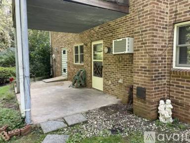 Main picture of 2056 Eaker Dr