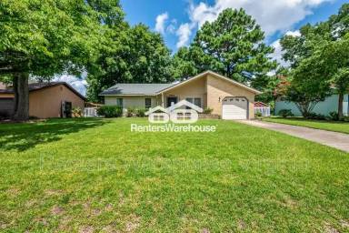 Main picture of 5892 Connors Dr