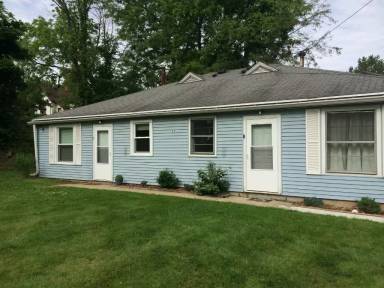 Main picture of 33 Stewart Ave N