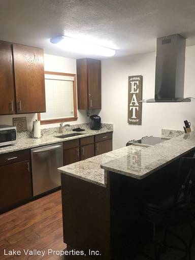 Main picture of 1200 Wildwood Ave