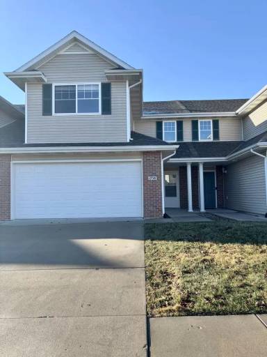 Main picture of 1750 N 177th Plz