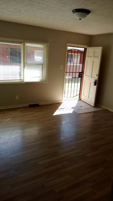 Main picture of 2024 Clay St