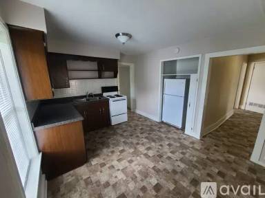 Main picture of 138 8th St