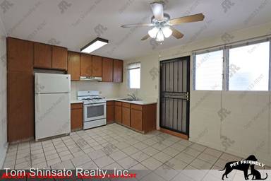 Main picture of 1720 Poki St