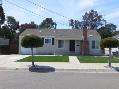 Main picture of 21457 Lake Chabot Rd