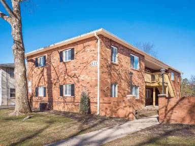 Main picture of 620-622 Riverview Dr