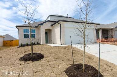 Main picture of 256 Cherry Laurel Ln