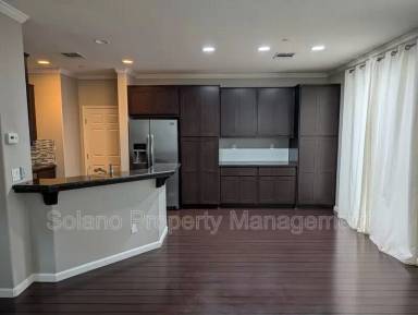 Main picture of 2732 Soho Ln